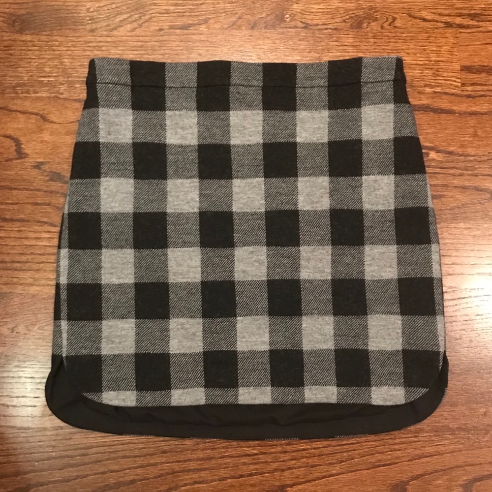 Madewell Shirttail Skirt in Plaid